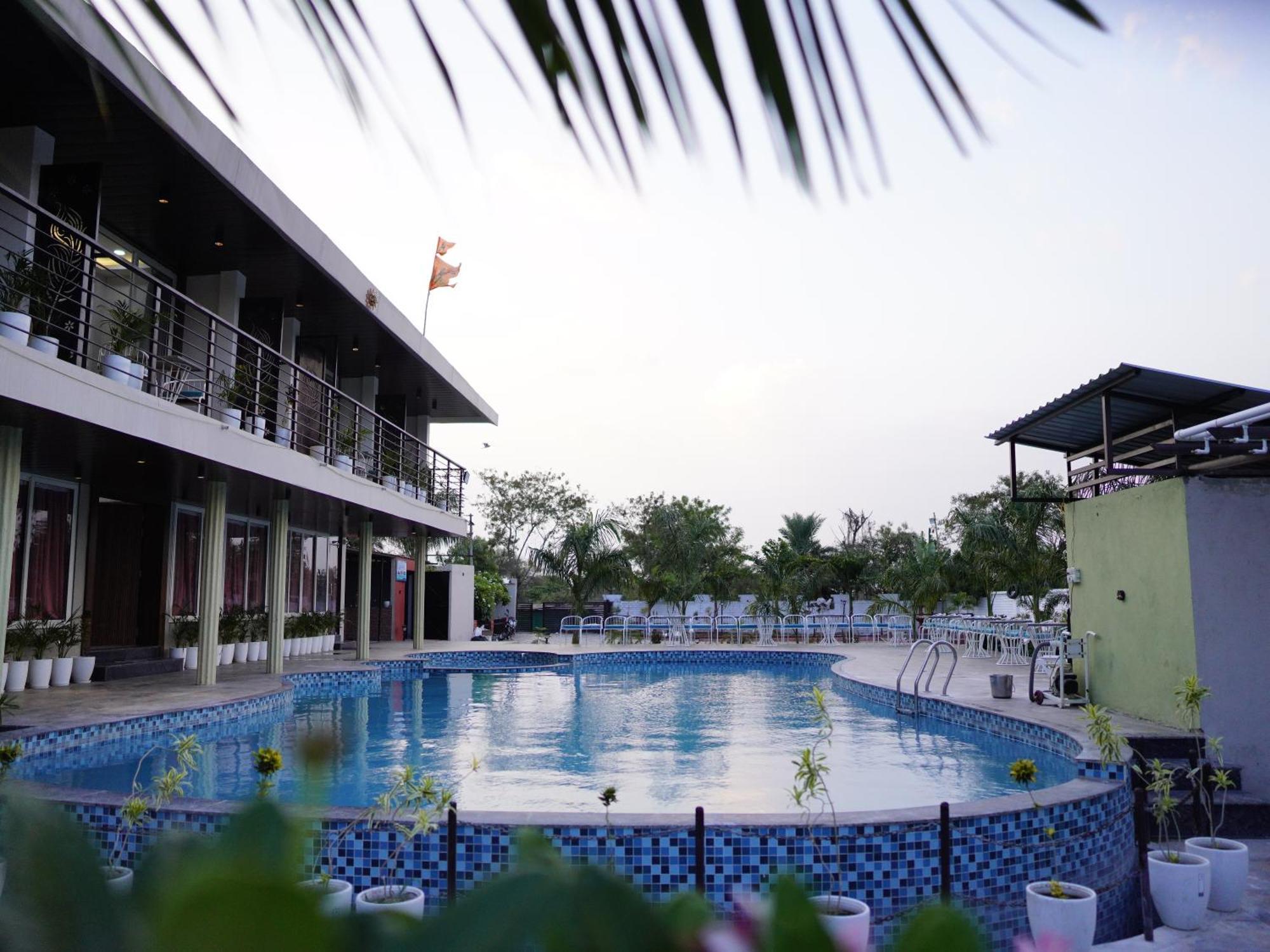 Fun O Farm Luxury Farm Villa Indore Exterior photo