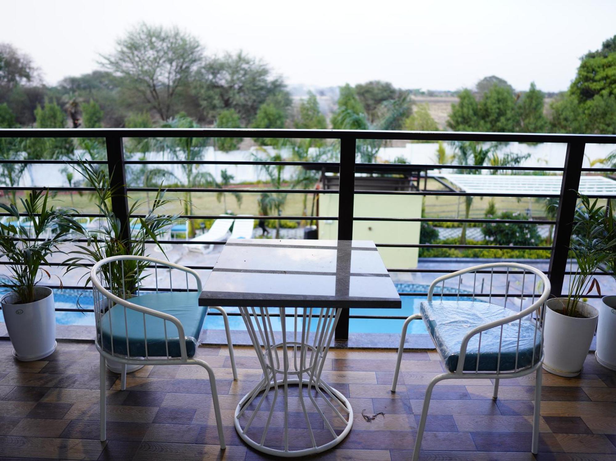 Fun O Farm Luxury Farm Villa Indore Exterior photo